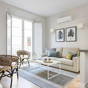 Genteel Trinidad Grund Malaga